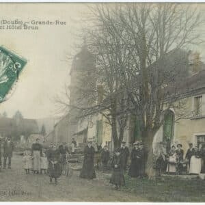 CPA Landresse (Doubs) -Grande-Rue et Hôtel Brun