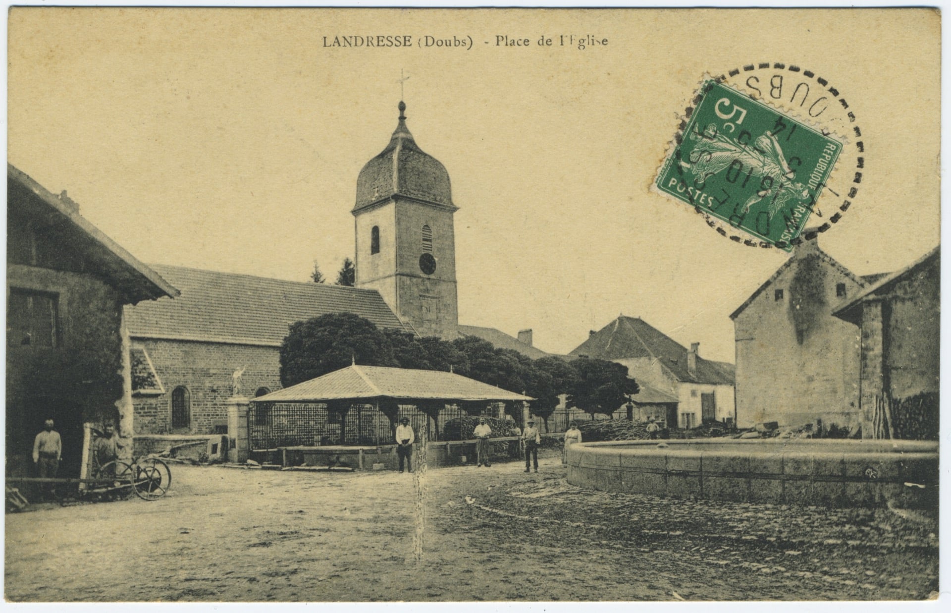 CPA Landresse (Doubs) - Place de l’Église 2